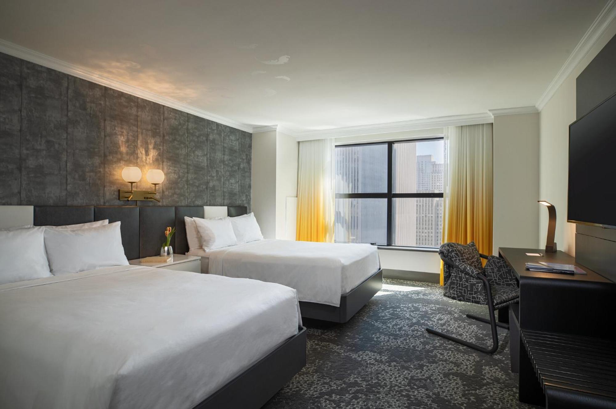Renaissance New York Times Square By Marriott Hotel Exterior photo