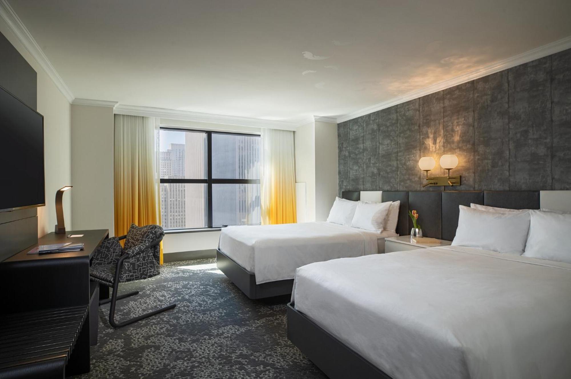Renaissance New York Times Square By Marriott Hotel Exterior photo