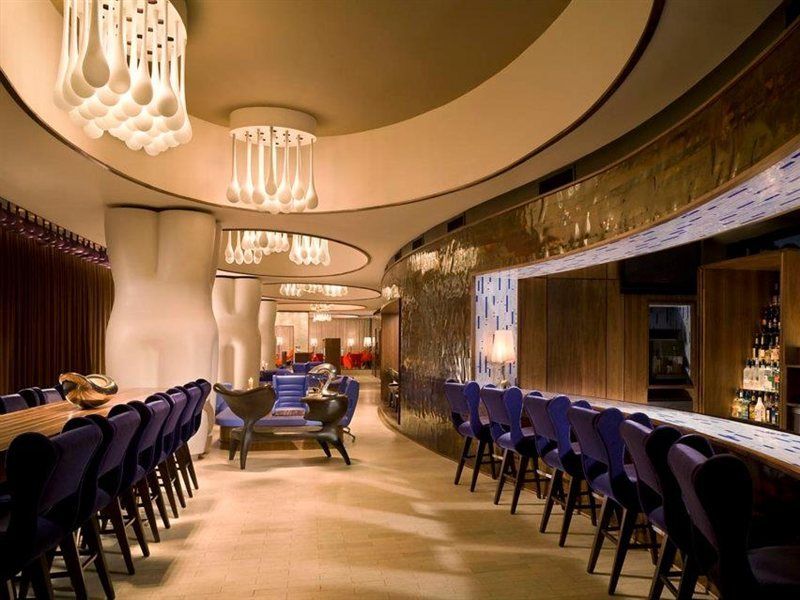 Renaissance New York Times Square By Marriott Hotel Exterior photo